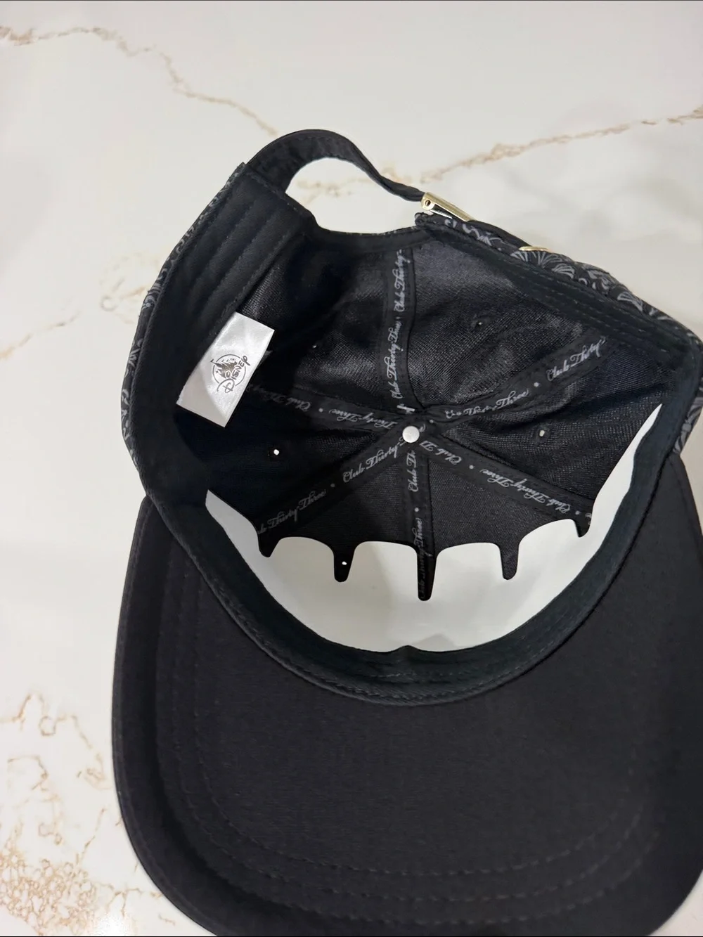NWT Rare Disneyland Club 33 Haunted Mansion Black & Grey Gold Logo Hat | OS